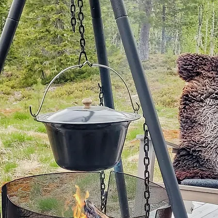 With Jacuzzi * Sandvika (Trondelag)